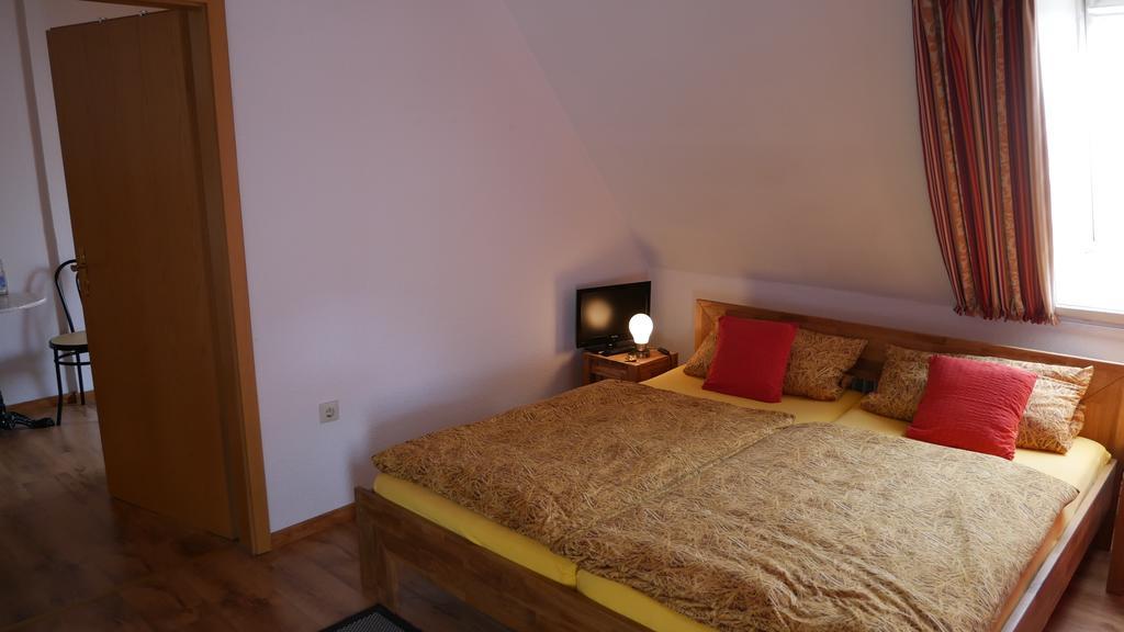 Gasthof Altes Farmhaus Und Apartment Lienen Exterior foto